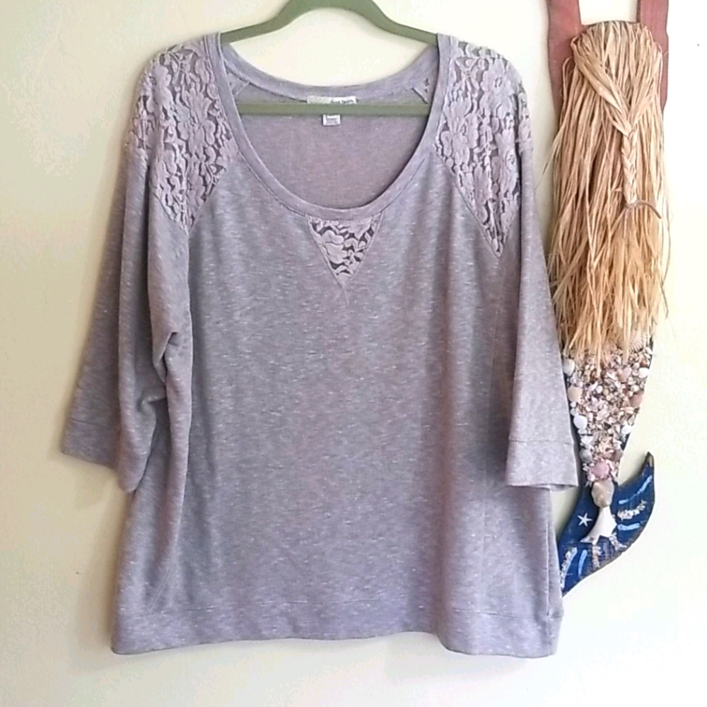 3 For $15! Oatmeal colored top
